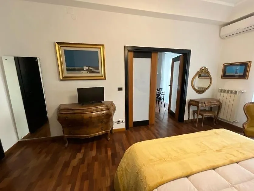 Vesuvius A Toledo Apartment Naples Italy