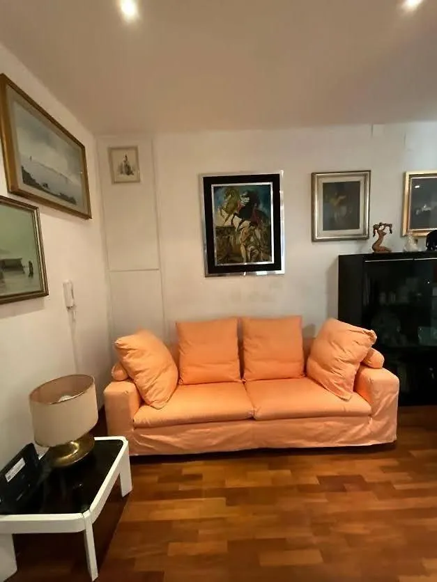 Vesuvius A Toledo Apartment Naples
